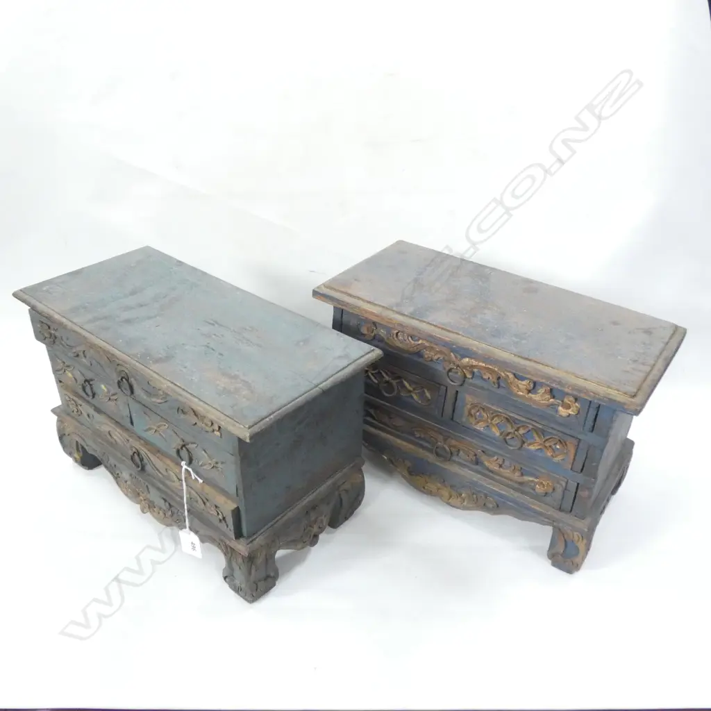 PR ORNATE DISTRESSED PAINTED WOODEN 4-DRAWER BOXES 377 X 180 X 220MM  Image 1++