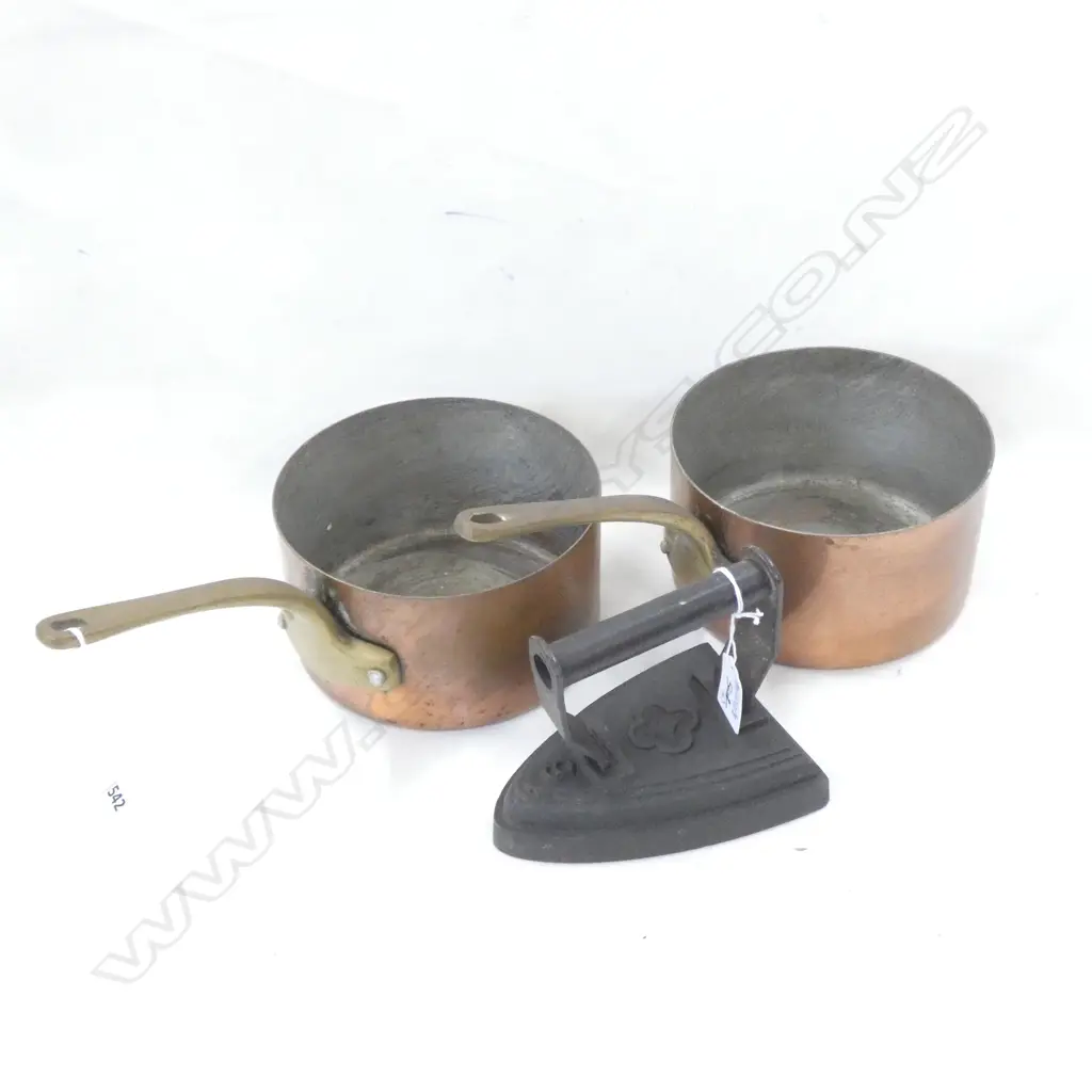 2 COPPER SAUCE PANS + FLAT IRON D150 MM Image 1++