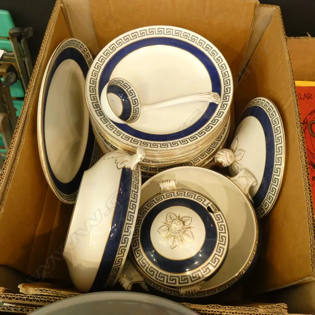 BLUE GREEK KEY DINNER SERVICE 'BISTRO ENGLAND'  Image 1++