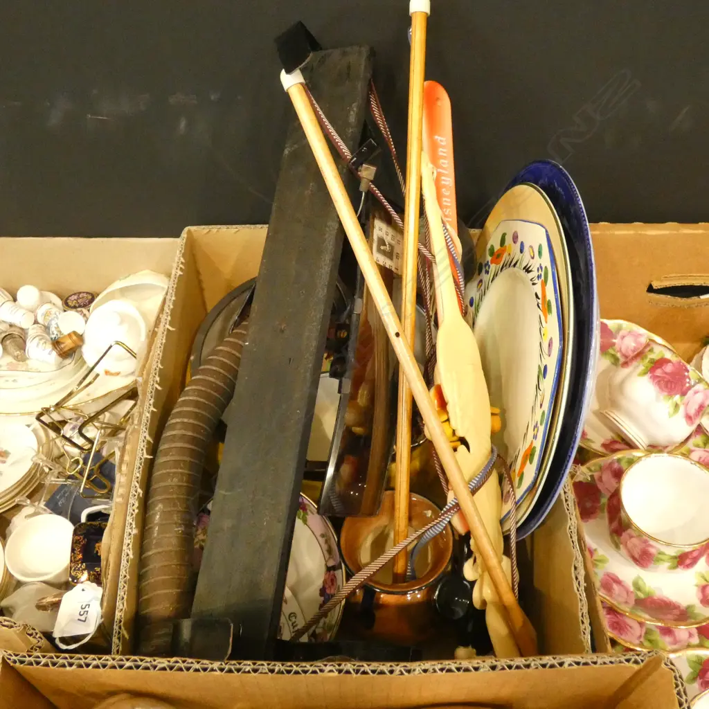 BOX MISC INCL ROYAL DOULTON COACHING DAYS PLATE; AYNSLEY C& S ETC.. Image 1++
