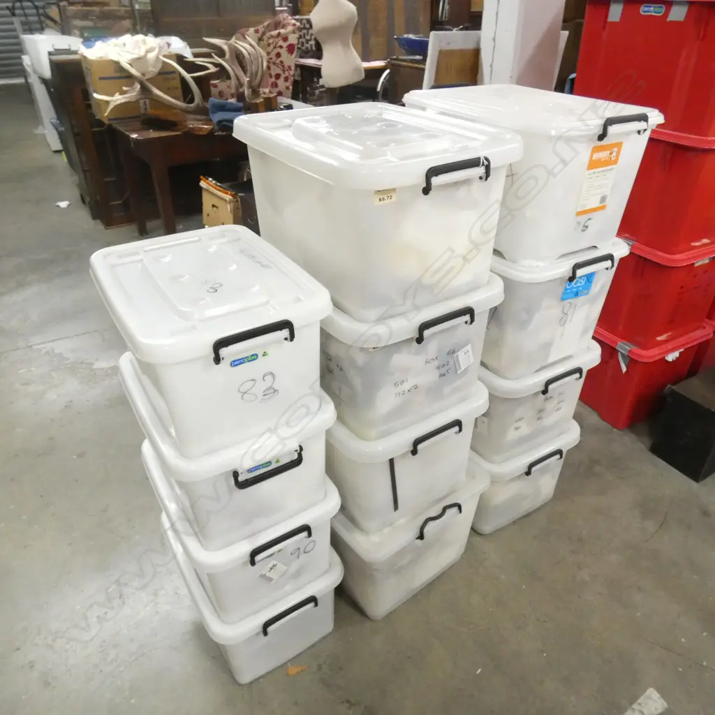 ASST PLASTIC APPROX 40 LTR STORAGE BINS + ASST SMALLER AND LARGE SOME WITH PACKING Image 1++