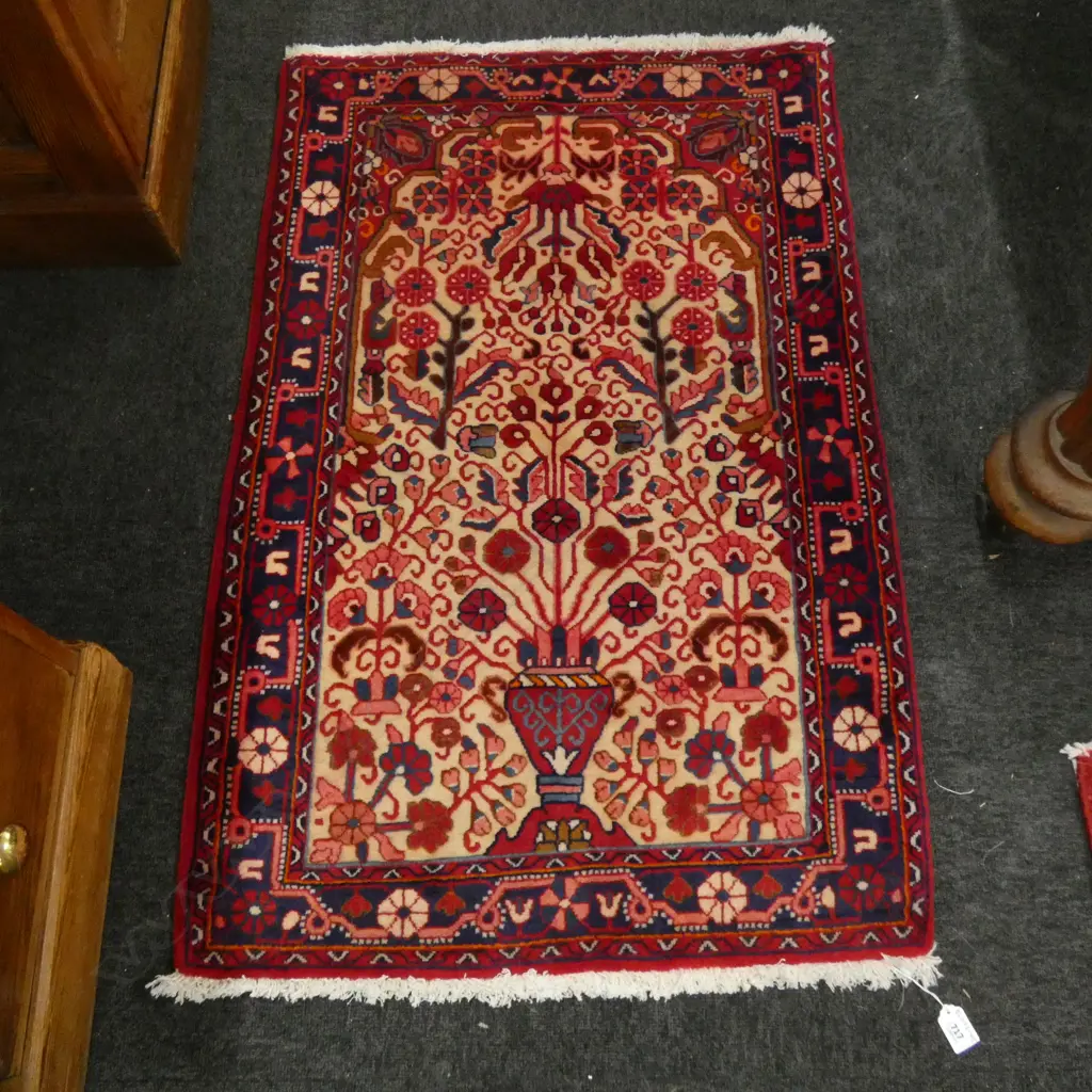 #222G PERSIAN MALAYER HAND KNOTTED RUG 104 X 67 CM Image 1++