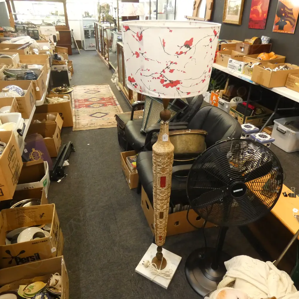 RETRO FLOOR LAMP WITH SHADE H.1148MM (WORKING) Image 1++