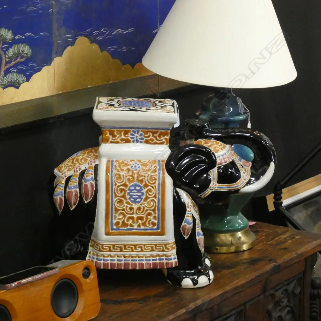 PAINTED CERAMIC ELEPHANT STOOL H. 435MM Image 1++