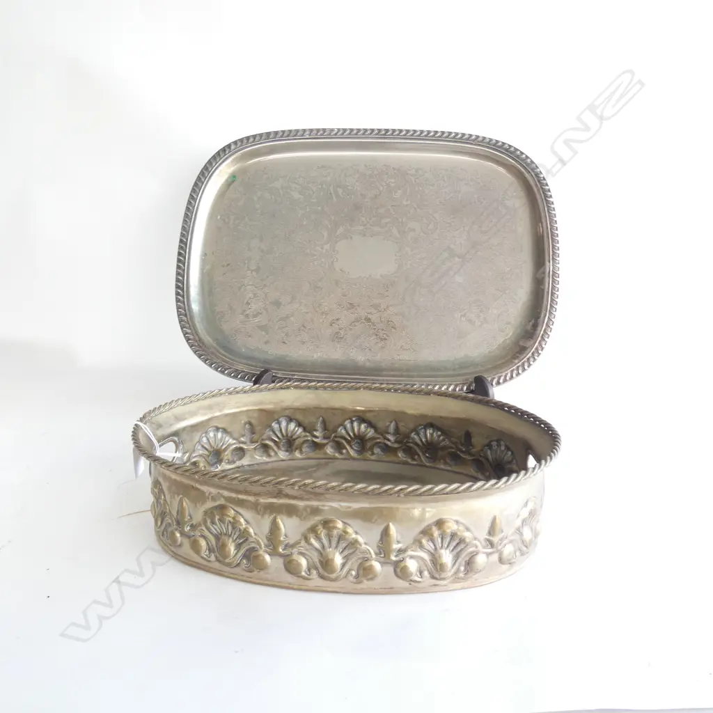 LG SILVER PLATE TRAY (550 X 405MM)& LG BRASS DISH (390 X 290MM)  Image 1++