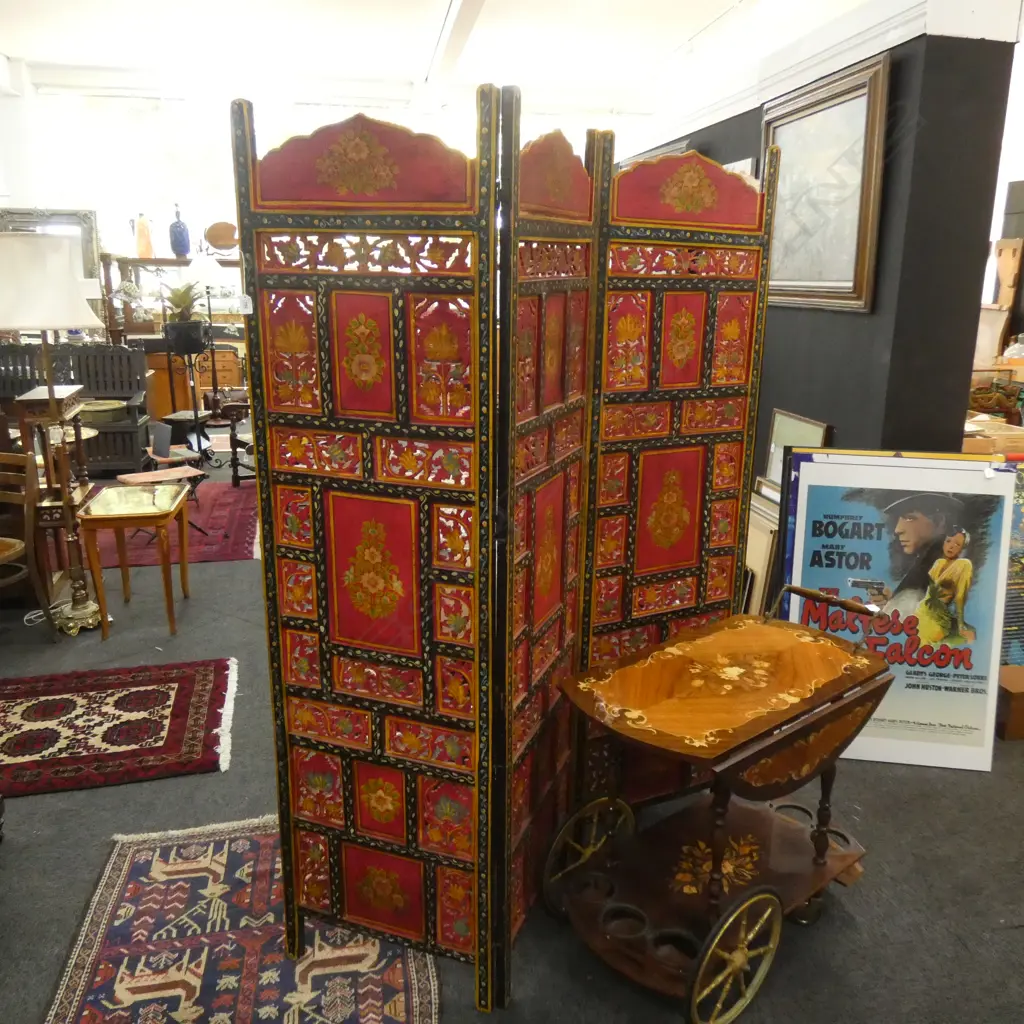 ORIENTAL 4 PANEL RED PAINTED CARVED WOODEN SCREEN... Image 1++