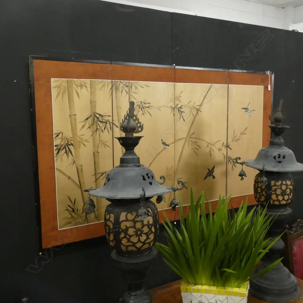 SM 4 PANEL SCREEN DECORATED BAMBOO & BIRDS ON A GOLD BACKDROP880 x 380MM Image 1++