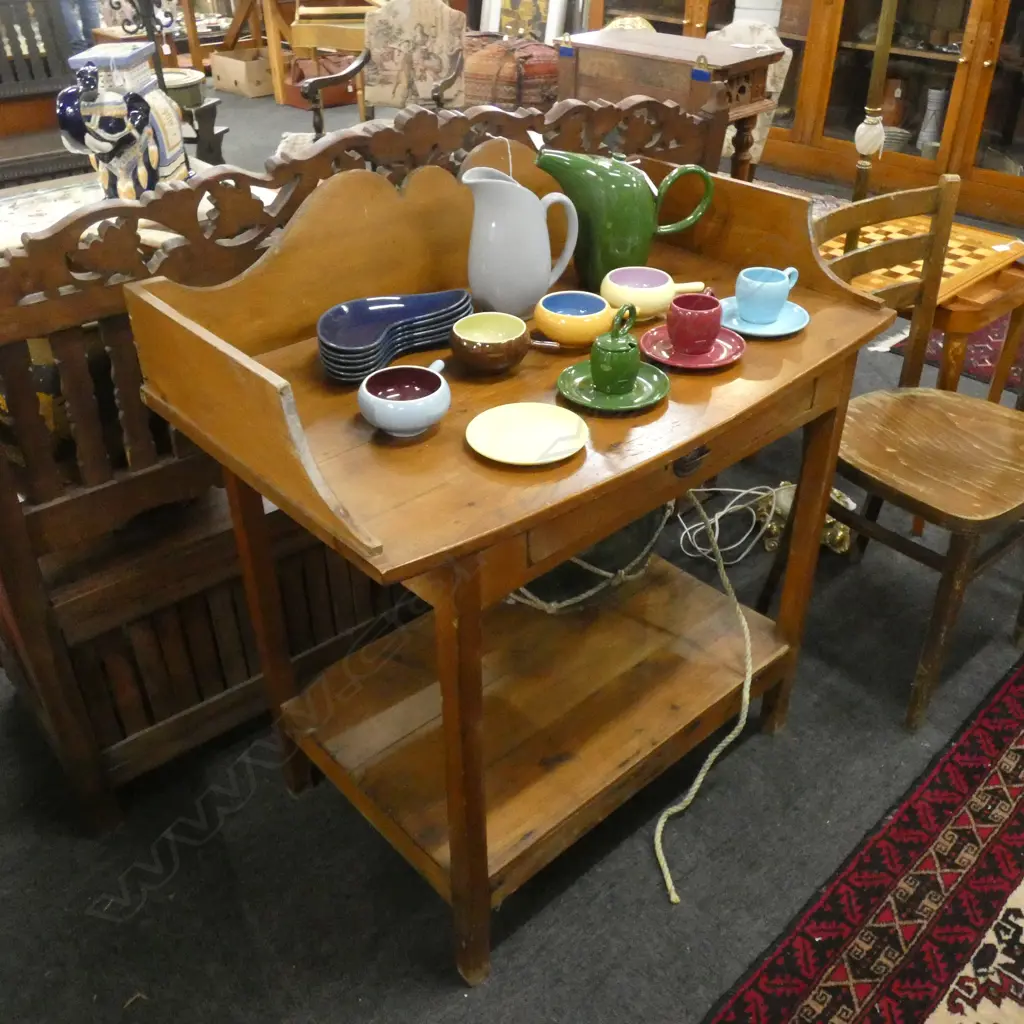 VICTORIAN WASHSTAND... Image 1++