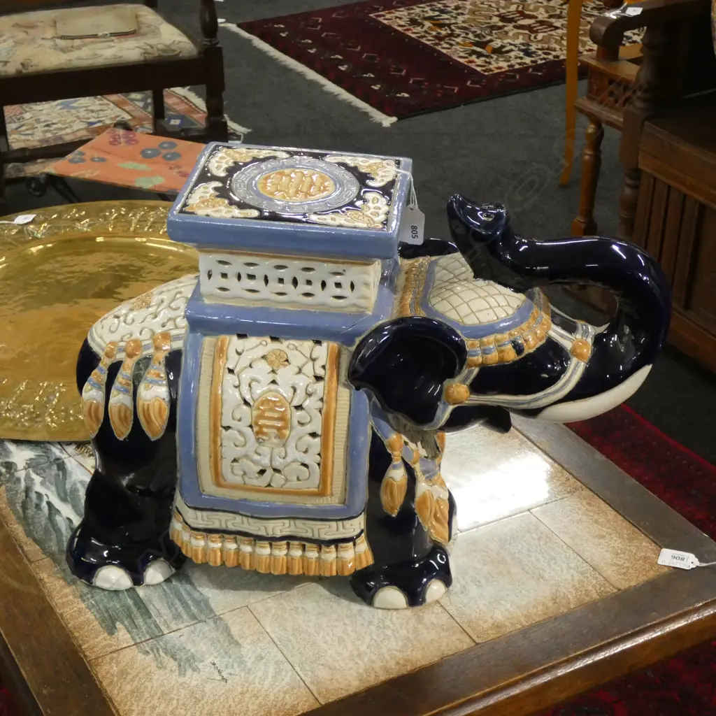 PAINTED CERAMIC ELEPHANT STOOL H.350MM Image 1++