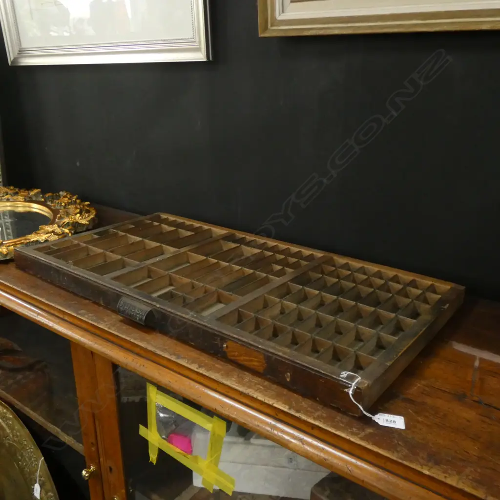 OLD WOODEN STEPHENSON BLAKE & CO PRINTERS TRAY 820 X 420MM Image 1++
