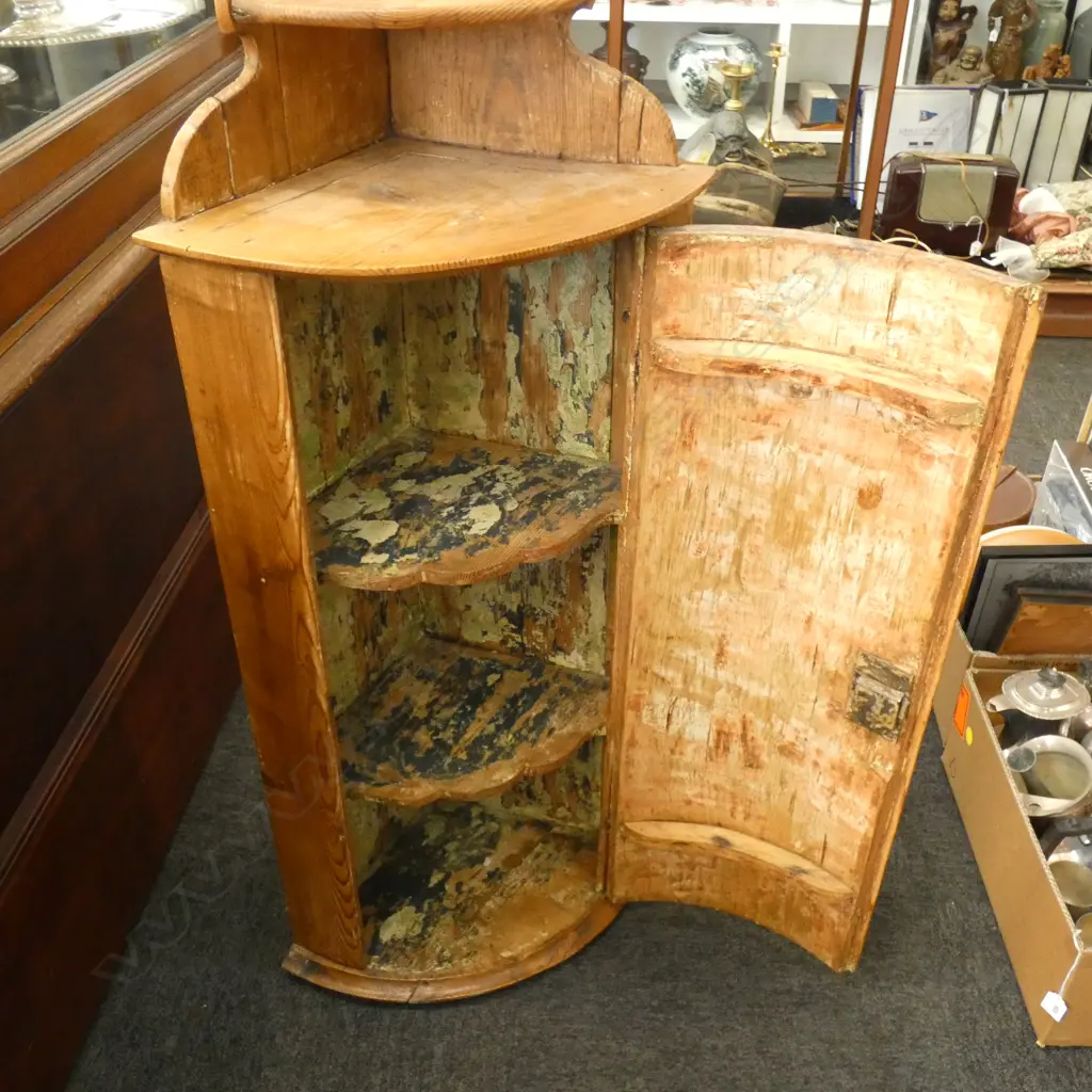 ANTIQUE PINE CORNER CABINET... Image 1++