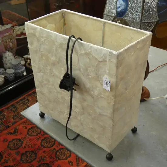 LUSTRE PEARL SHELL TABLE LAMP H. 340 X 305 X 150MM