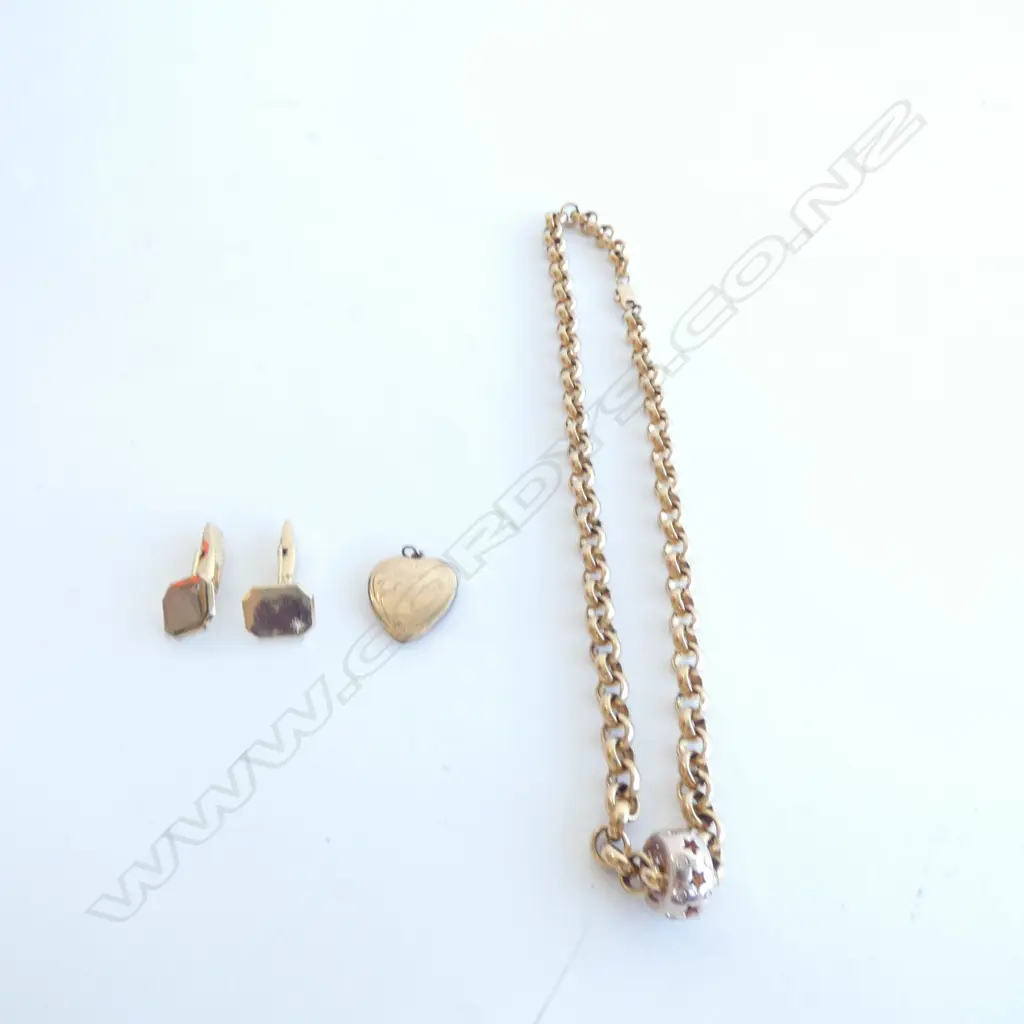 GOLD PLATED JEWELLERY; NECKLACE, PENDANT, PR CUFFLINKS Image 1++
