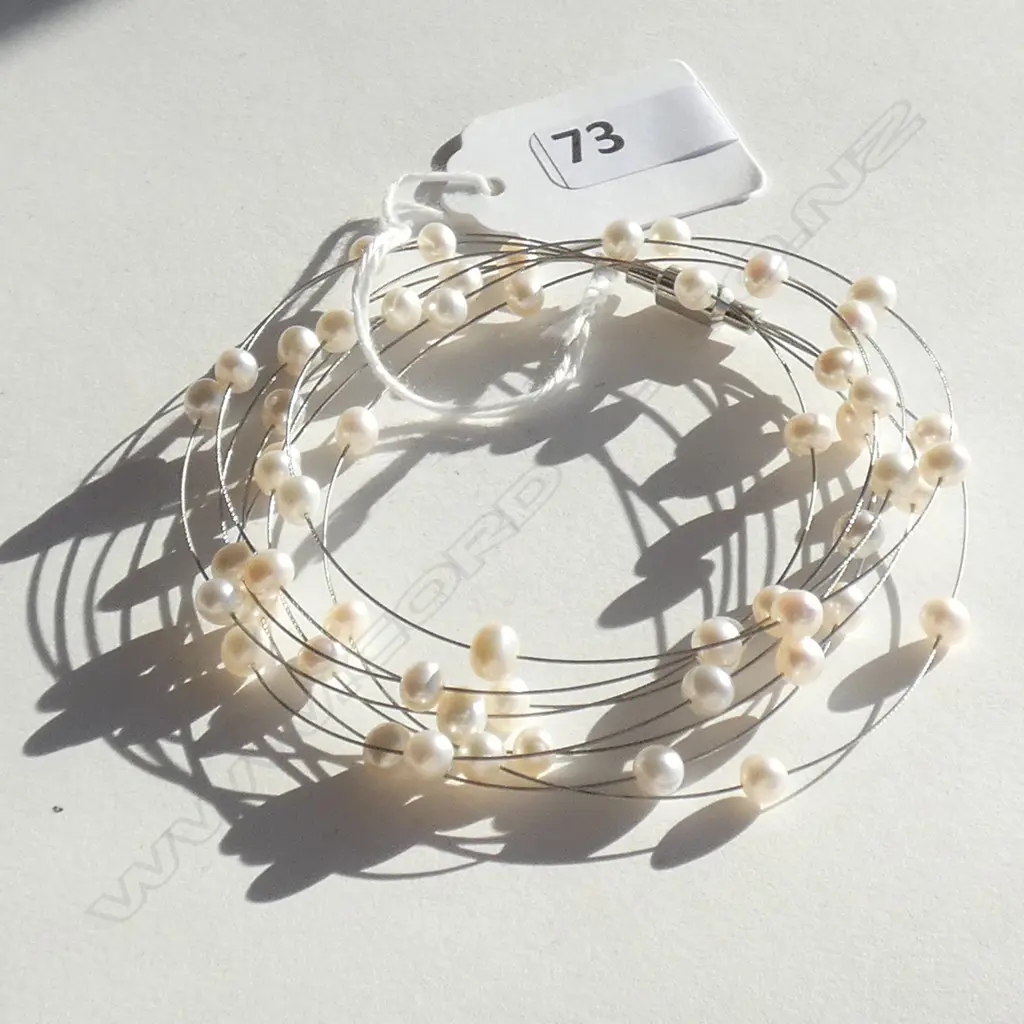 MULTI WIRE PEARL NECKLACE Image 1++