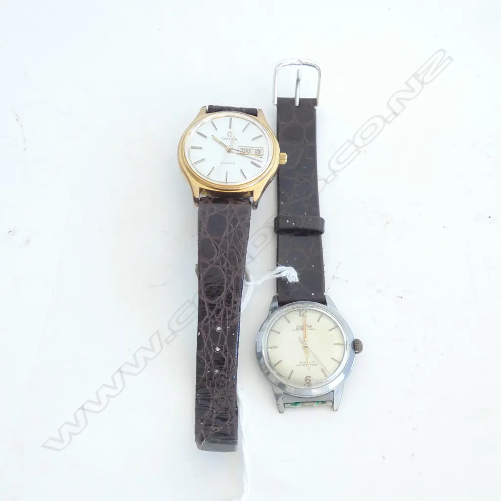 VINTAGE GENT'S OMEGA QUARTZ WRIST WATCH + other Image 1++