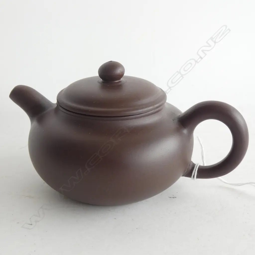 CHINESE ZISHA TEAPOT L 150MM Image 1++