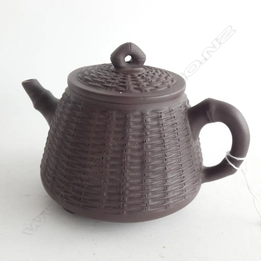 CHINESE ZISHA TEAPOT L. 175MM Image 1++