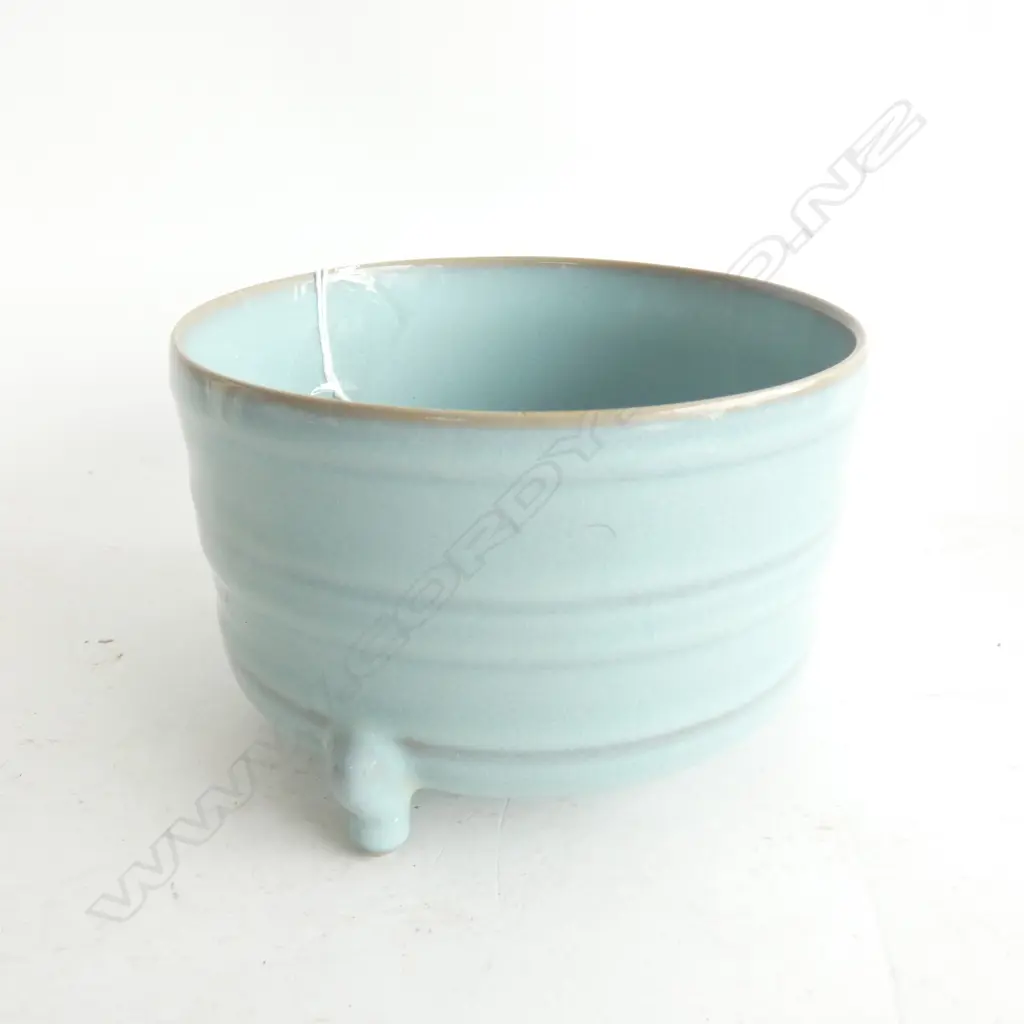 CHINESE LIGHT BLUE INCENSE BURNER DIA 135MM Image 1++