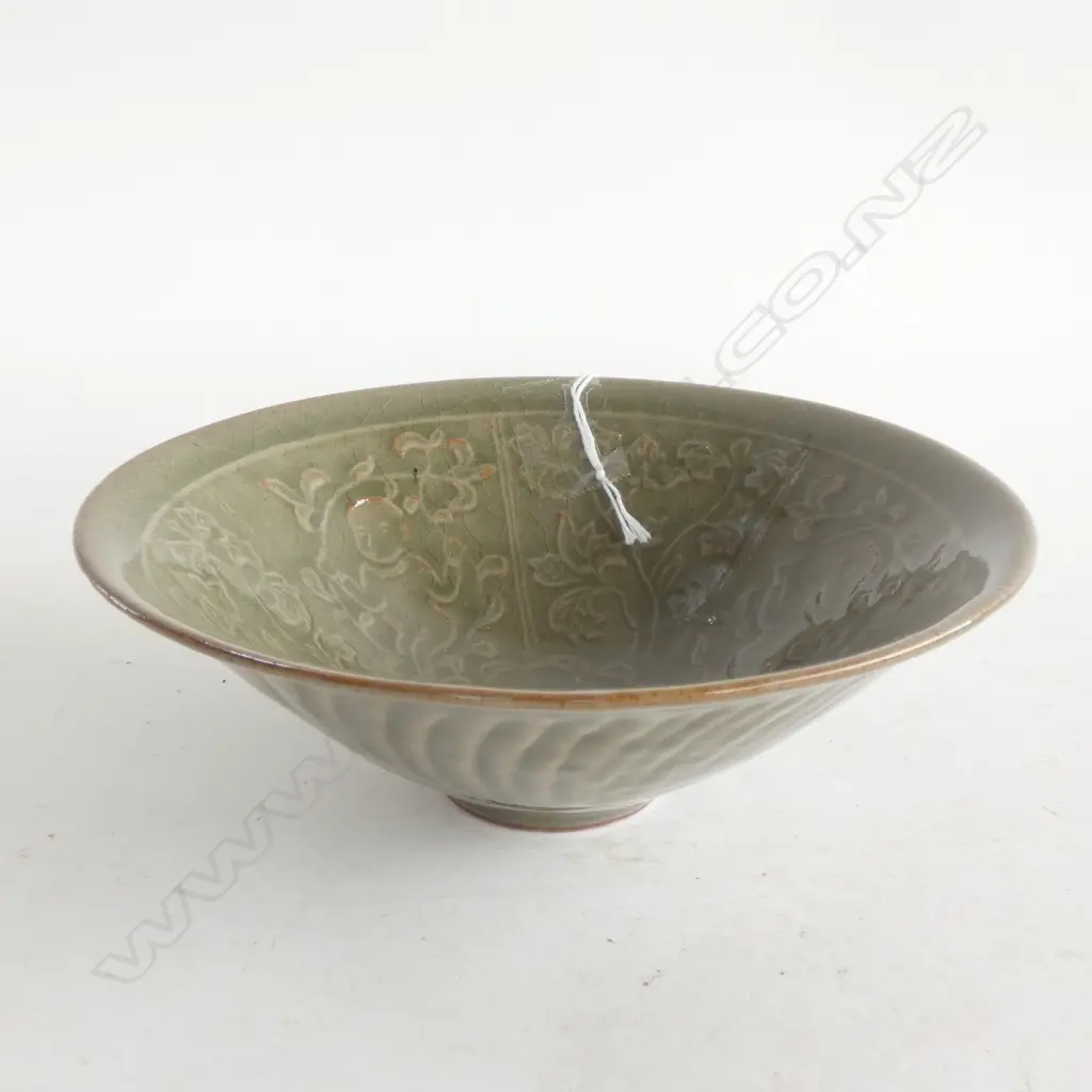 CHINESE BOWL ATTRIB. YAOZHOU DIA 185MM Image 1++