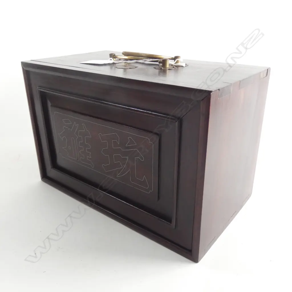 EARLY 20thC BONE & BAMBOO MAH JONG SET... Image 1++