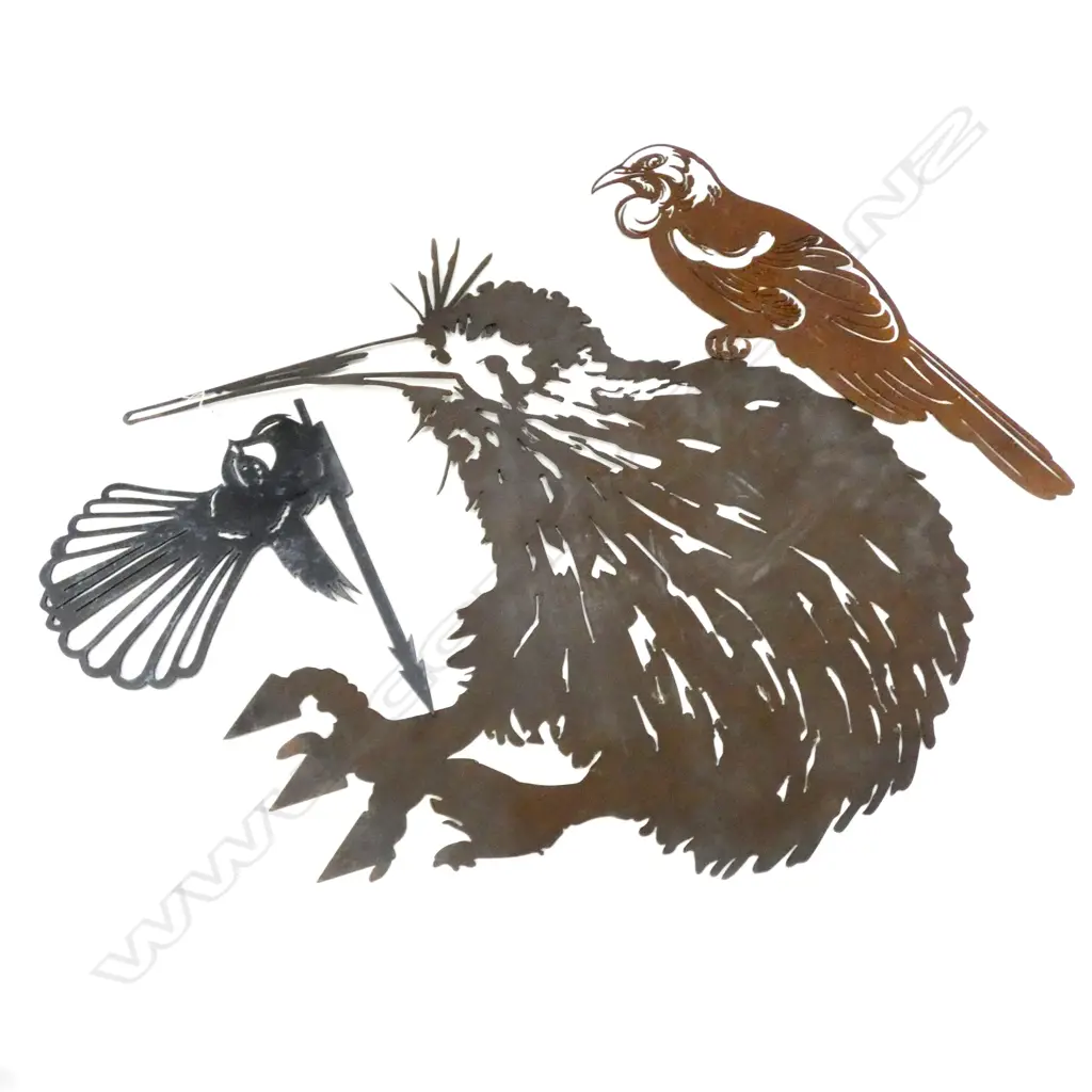 METAL GARDEN ART; LG KIWI 810 X 1003MM & SM TUI & FANTAIL  Image 1++
