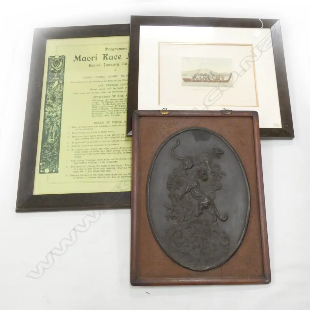 LG FRAMED POSTER '1870 MAORI RACE MEETING KARIOI'(510 X 635MM) +HABITANTS NOUVELLE-ZELANDE PRINT + METAL TIGERS ON BOARD Image 1++