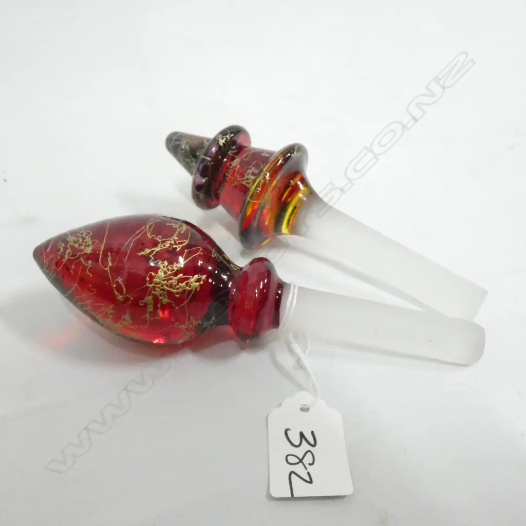 TWO IRIMIEA GLASS WINE BOTTLE STOPPERS - BOTH DIFFERENT DESIGNS & SIZES - LARGEST L. 160MM Image 1++