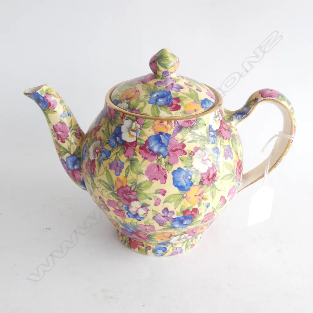 ROYAL WINTON SWEET PEA TEAPOT Image 1++