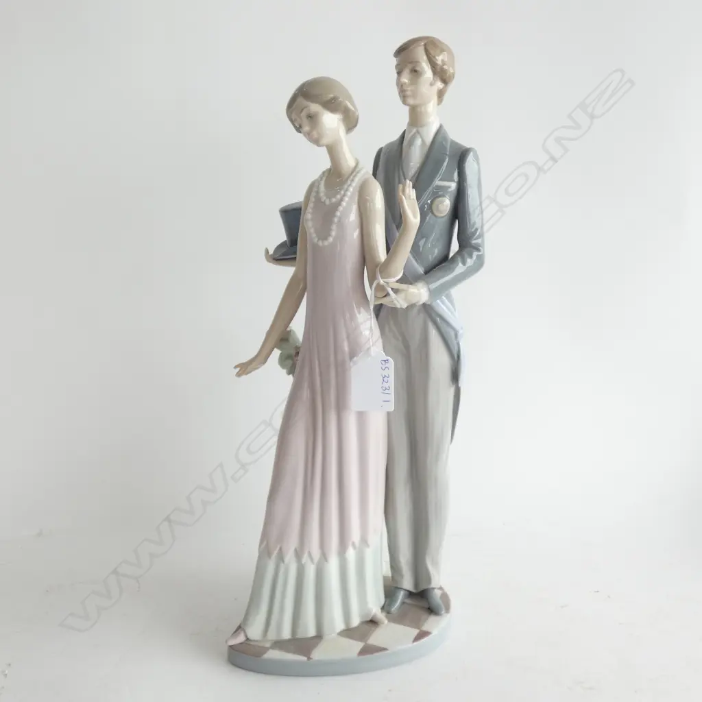 LLADRO COUPLE H.365mm Image 1++