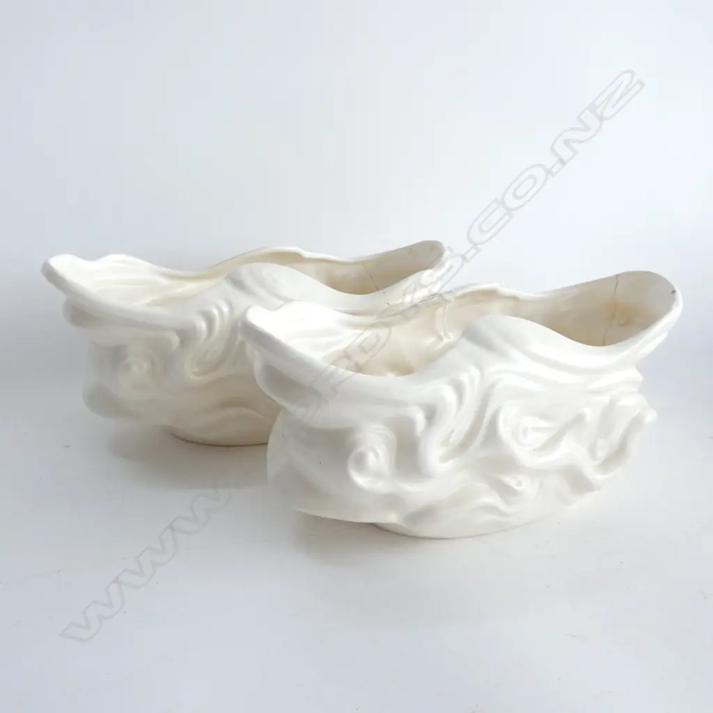PR CROWN LYNN WHITE VASES RESTORED L.260mm Image 1++