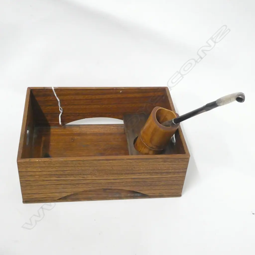 EARLY 1900’S JAPANESE HIBACHI AND KISERU PIPE Image 1++