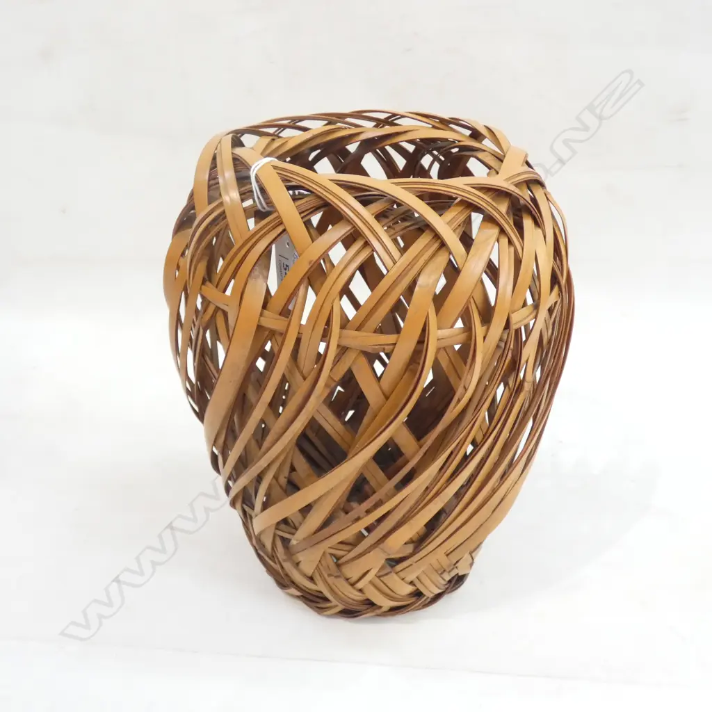 CA. 1930 WOVEN BAMBOO IKEBANA BASKET SIGNED H234 W213mm Image 1++