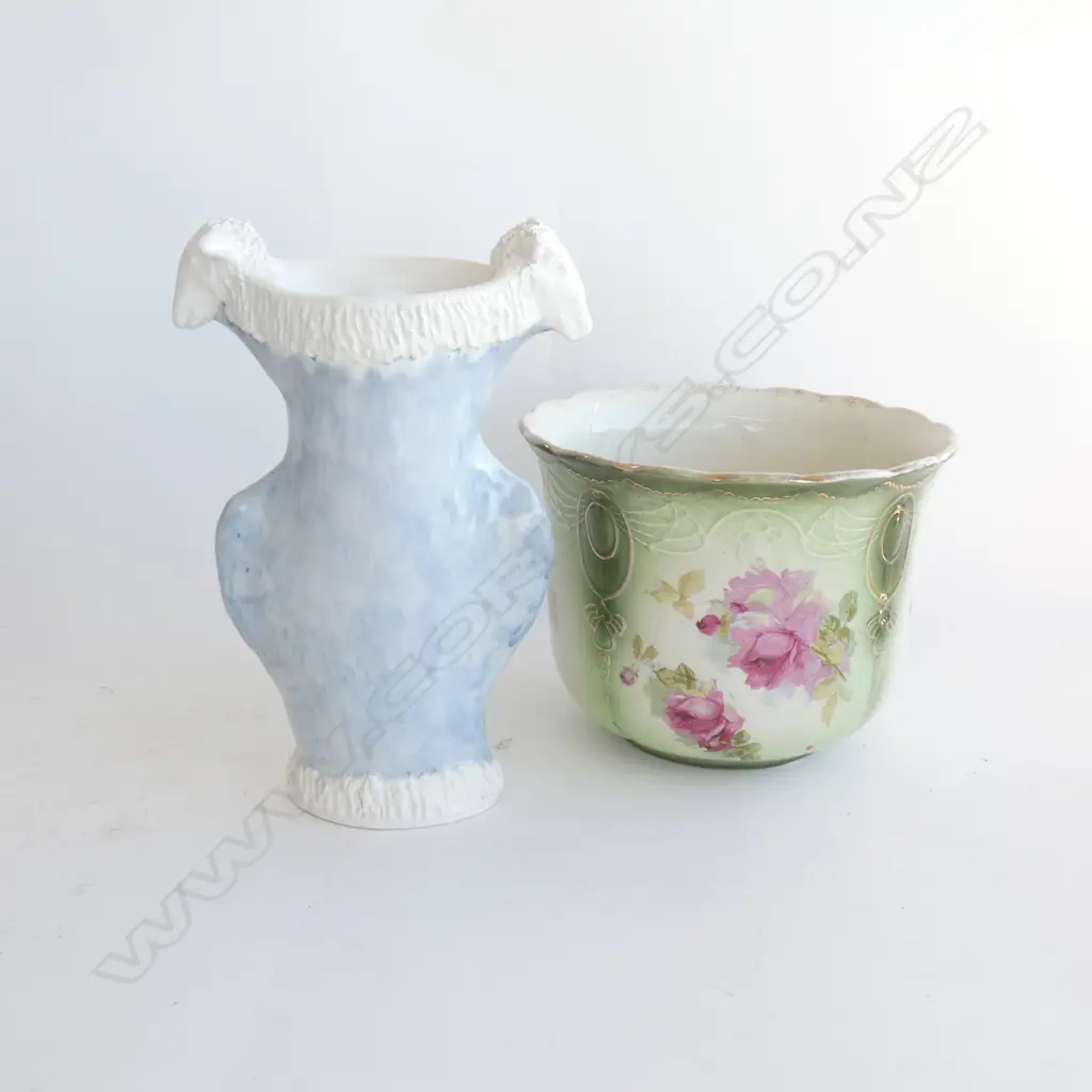OLD ART NOUVEAU JARDINIERE 170 X 205MM + OLD SHEEPS HEAD VASE H. 255MM Image 1++