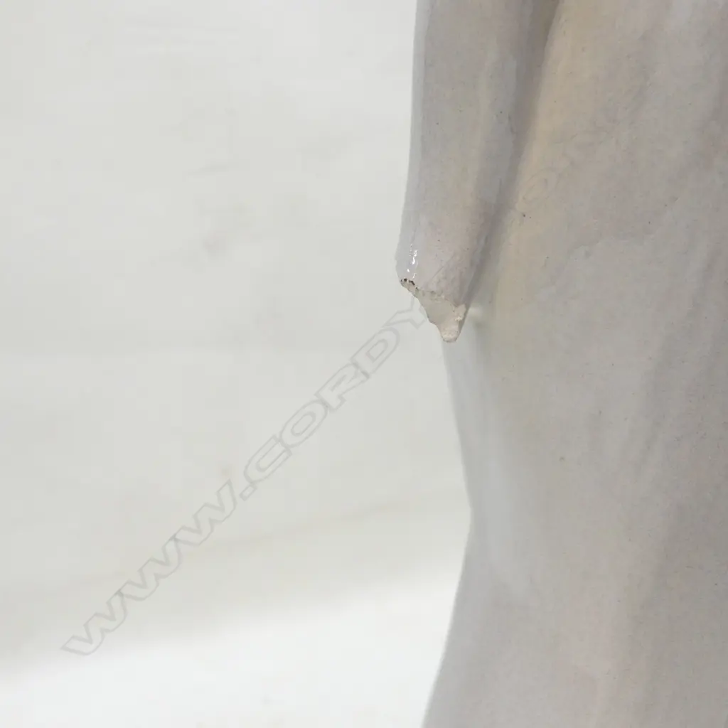 LG CERAMIC ELEPHANT WITH SEAT L600MM a/f Image 1++