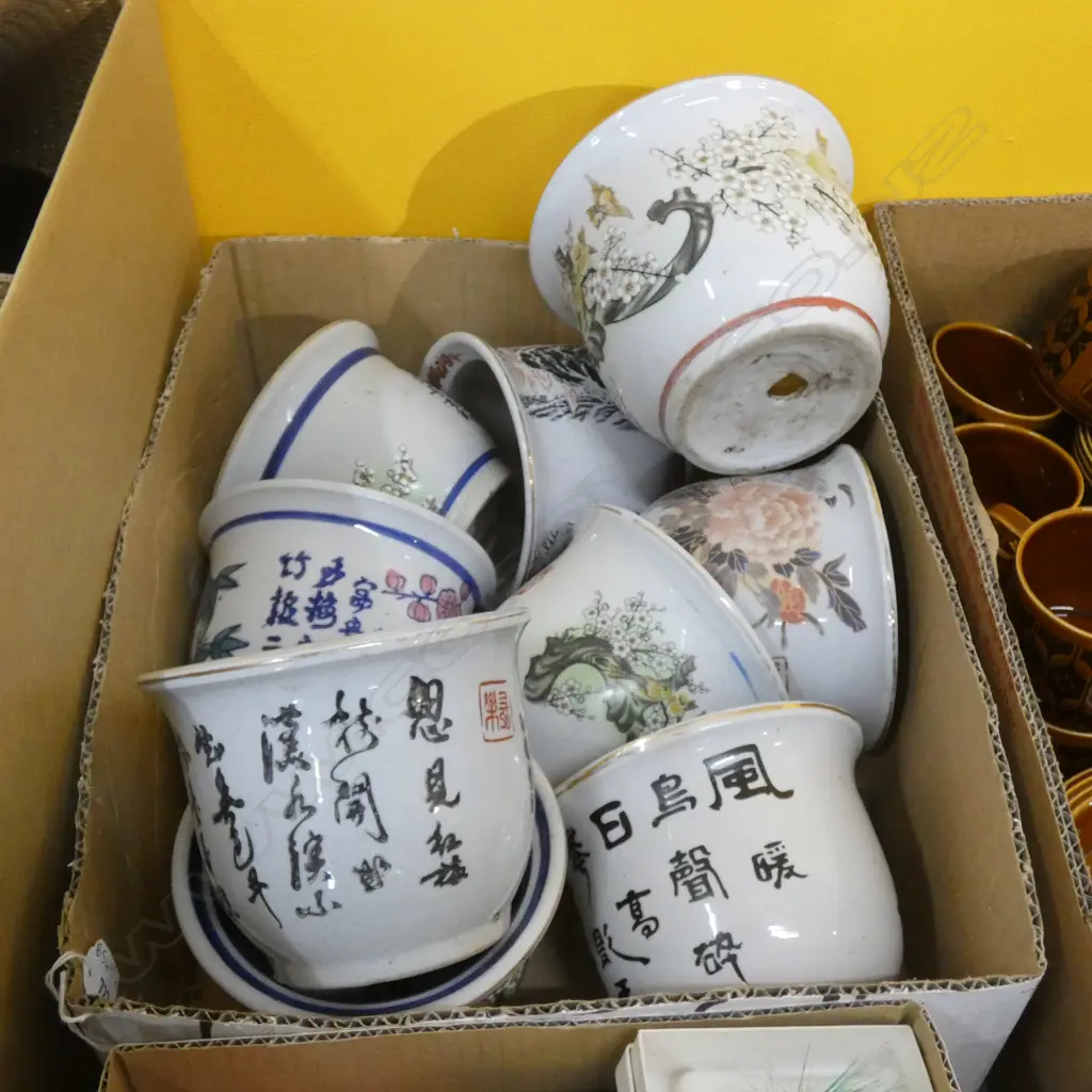 BOX LOT ASST. ORIENTAL POTS Image 1++