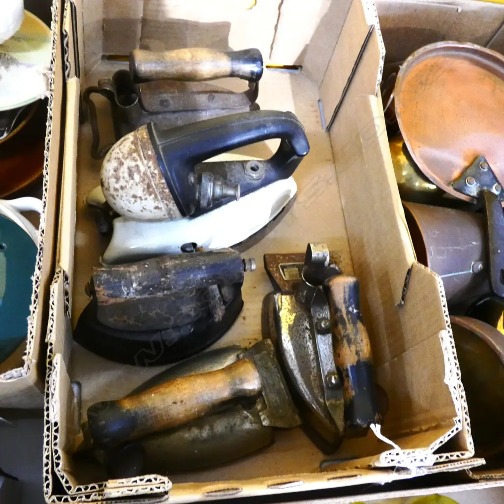 BOX OF 5 OLD IRONS Image 1++