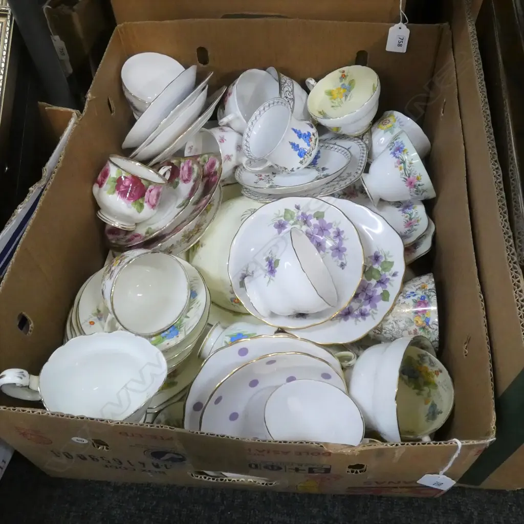 LG BOX LOT ASST CHINA; PART PARAGON SET /TRIOS / CHEESE DOME ETC.. Image 1++