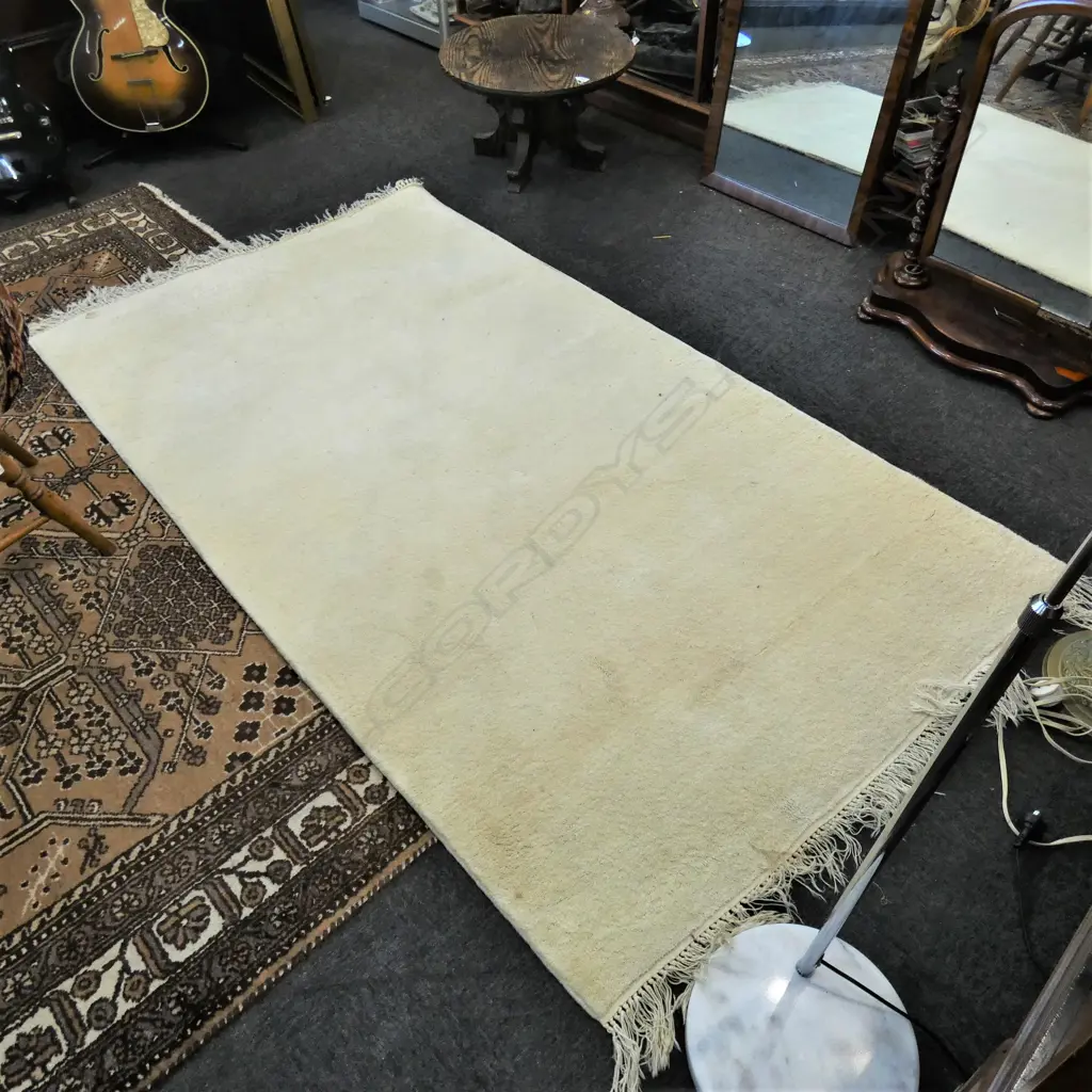 HAND KNOTTED PALE WOOL RUG 1200x1800mm Image 1++