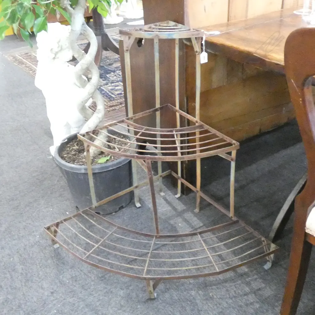 3 TIER RUSTIC PLANT STAND W.600mm H.755mm Image 1++