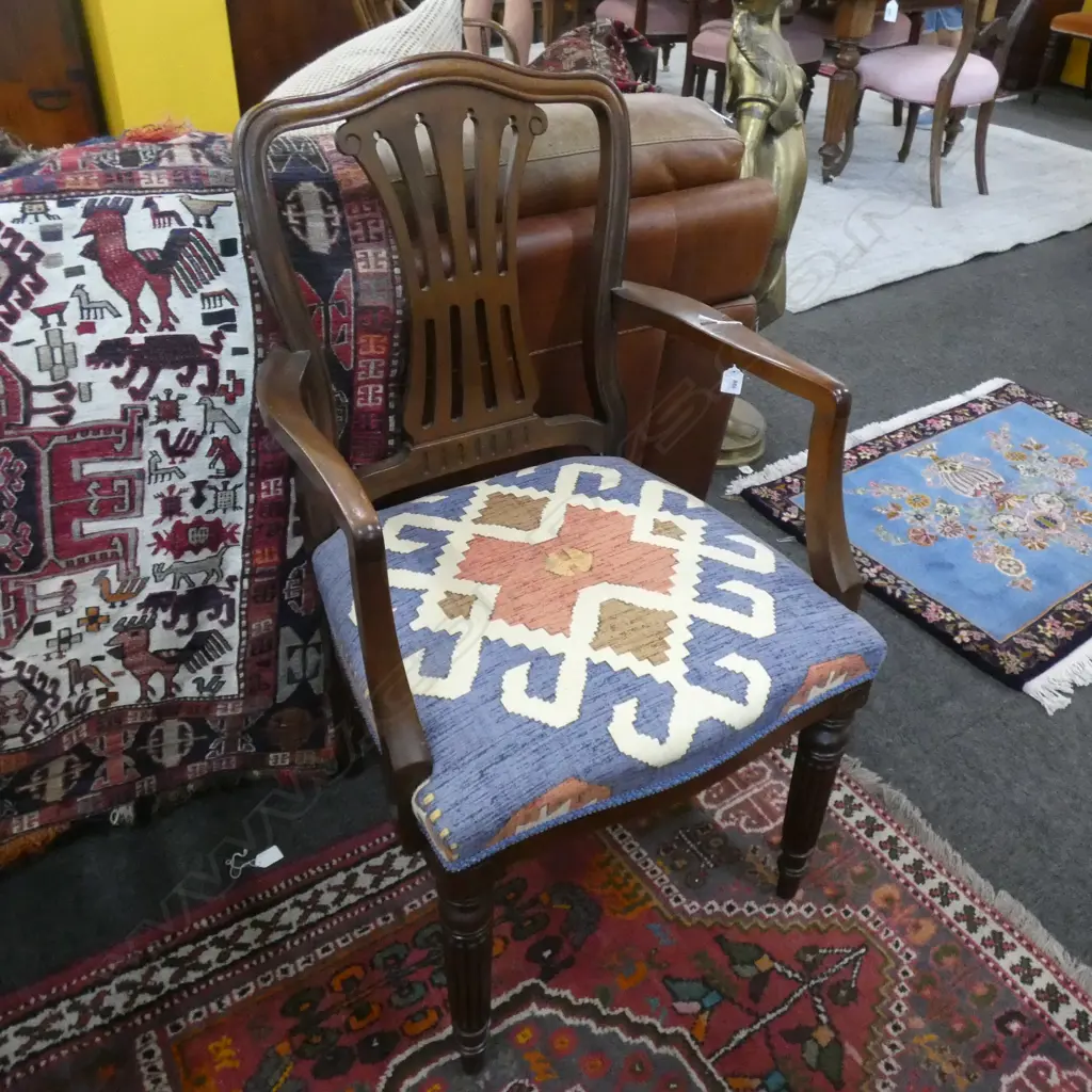 SHERATON STYLE CHAIR Image 1++