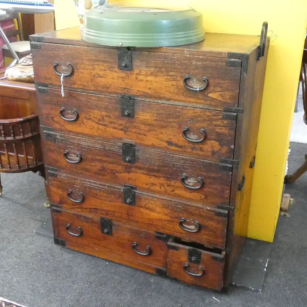 JAPANESE TANSU CHEST OF DRAWERS... Image 1++