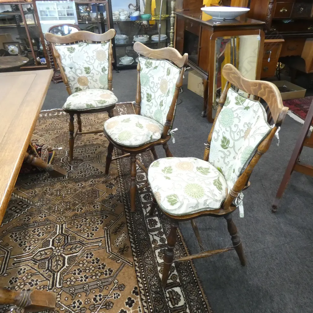 6 OAK SPOKE BACK CHAIRS WITH TIE PADS Image 1++