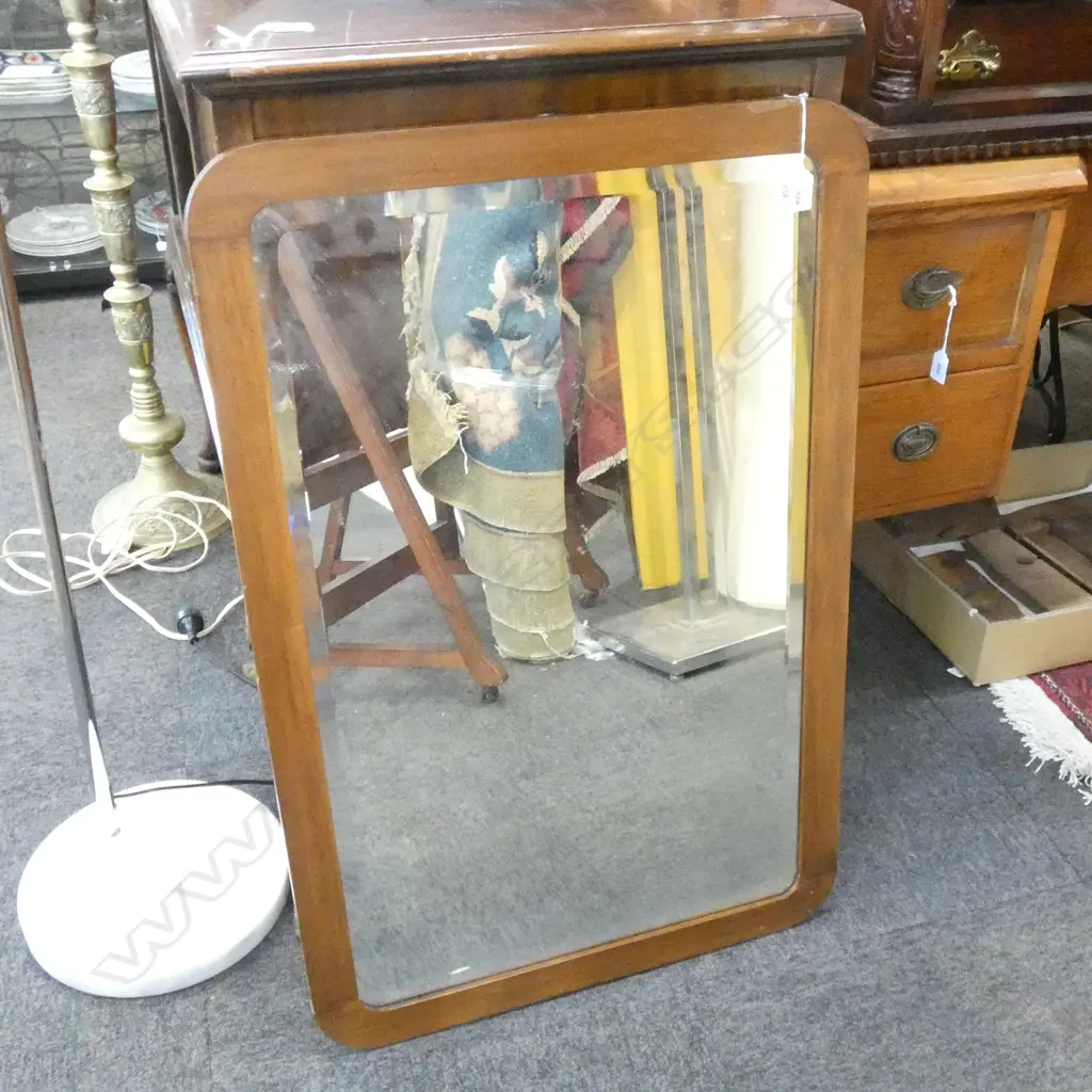 LG WOOD FRAMED MIRROR 590 X 900MM Image 1++