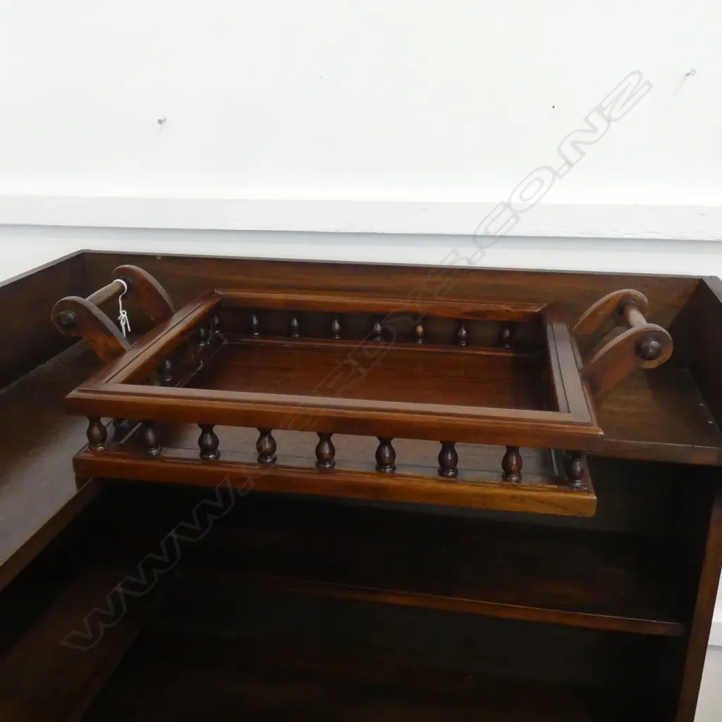 ANTIQUE STYLE WOODEN TRAY 630 X 385MM Image 1++