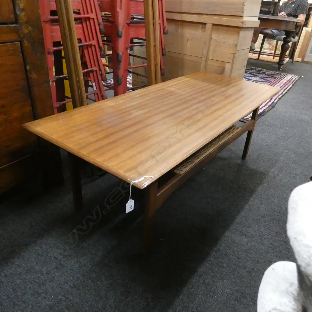 4 JON JANSEN MID CENTURY COFFEE TABLE  Image 1++