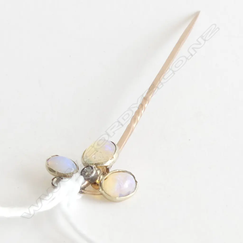 c1900 9CT GOLD 3 OPAL & 2 DIAMOND STICK PIN 2.1gms Image 1++