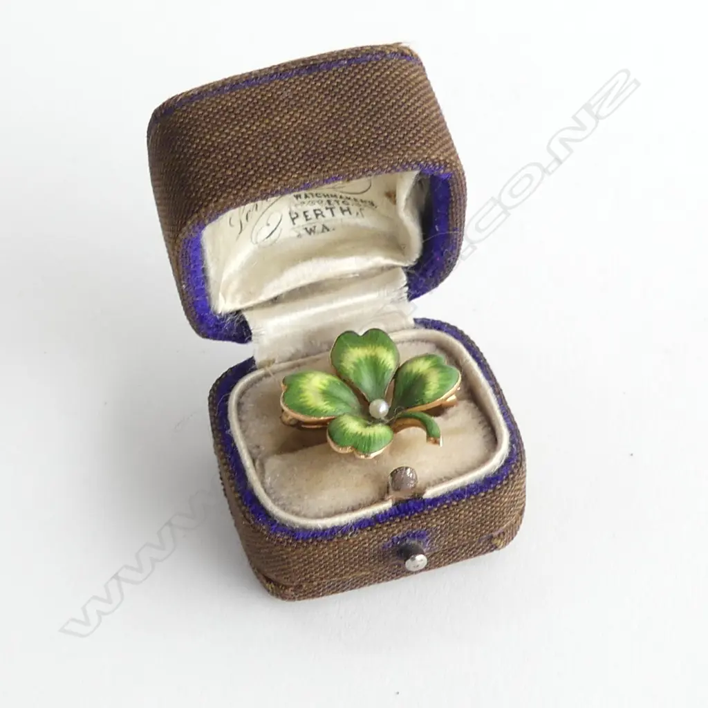 VINTAGE 14K GOLD & ENAMEL GREEN PANSY BROOCH small chip 4gms Image 1++