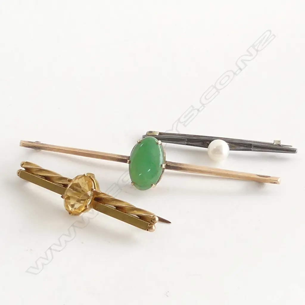 (89) 3 BROOCHES 18CT GOLD CITRINE/9CT GOLD JADE/SILVER PEARL Image 1++