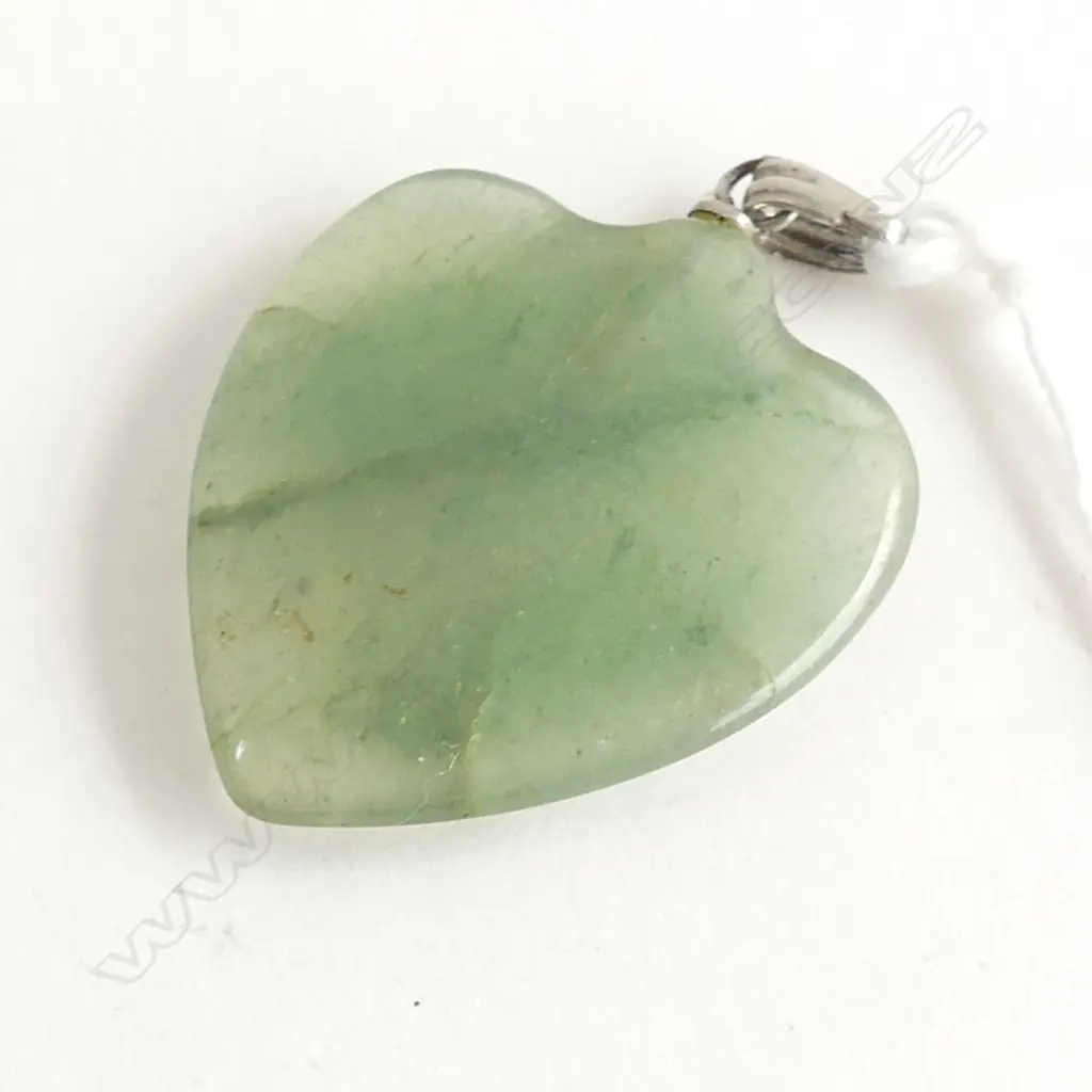(75) MOSS AGATE HEART PENDANT Image 1++