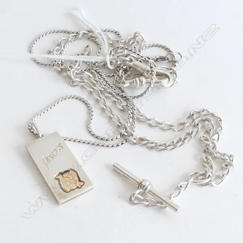 2 SILVER NECKLACES. MODERN ALBERT CHAIN + 1 W PISCES PENDANT Image 1++
